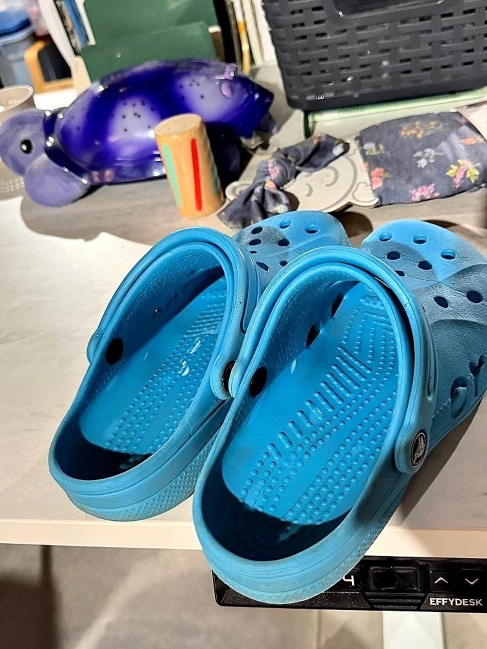 Crocs Classic Clog Blue women’s US 7 - Picture 2 of 3